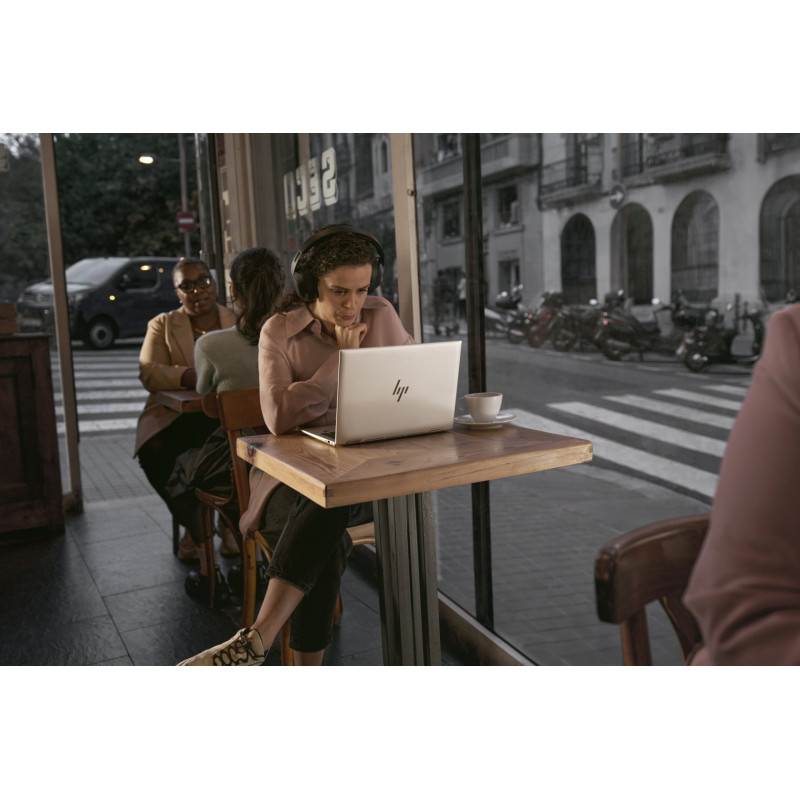 EliteBook 6 G1i Wolf Pro Security Edition Intel Core Ultra 7 255U Portátil 33,8 cm (13.3) WUXGA 16 GB DDR5-SDRAM 512 GB SSD Wi-F