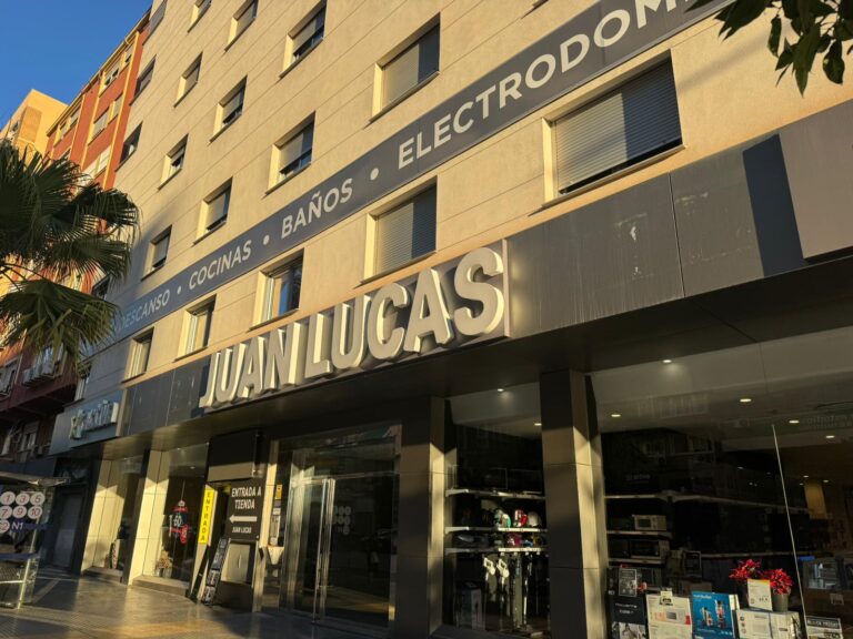 Tiendas Juan Lucas Salitre